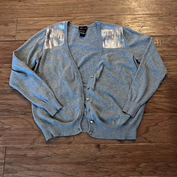 Torrid Grey V Neck Cardigan with Sequins Torrid Size 1 - Picture 5 of 5